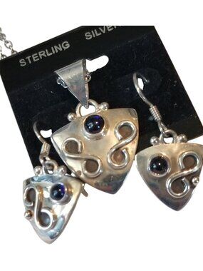 3 Pcs Onyx Earrings Necklace Silver  10 gr 50 ct  2 x  3 cm  2 cm  x 2  cm  16"